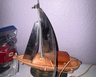 1950’s sailboat tv lamp