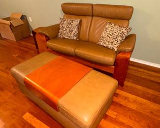 Danish brand Stressless double ottoman with table top