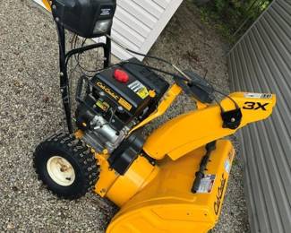 29 Cub Cadet 26In. 3X Stage Power Gas Snow Blower