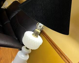 29 Milk Glass Vintage Hobnail Table Lamp