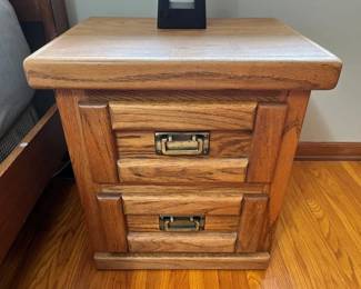 29 Oakwood Interiors 2Drawer Nightstand