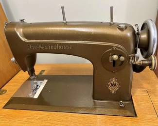 29 FreeWestinghouse Sewing Machine Detail