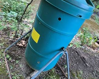 29 Rotating Compost Tumbler