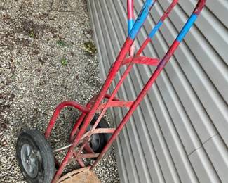 29 Hand Truck
