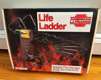 29 2Story Fire Escape Life Ladder