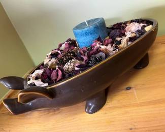 29 Pigpourri Pottery
