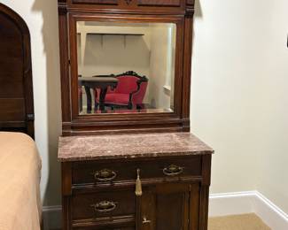 32"W x 18.5"D x 72"H