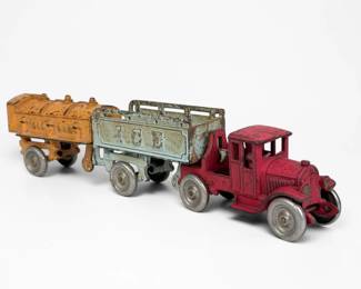 Vintage Kenton Hardware Co. Cast Iron Tractor Trailer Toy Set