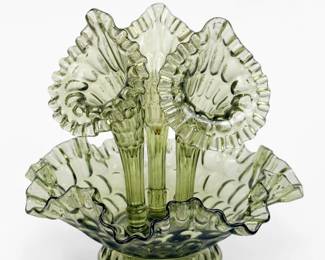 Fenton Colonial Green Thumbprint 3-Horn Epergne 
