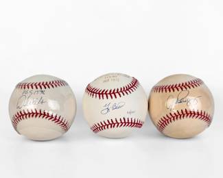 (3) Signed NY Yankees Baseballs Inc Yogi Berra (F)