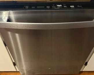 Dishwasher 