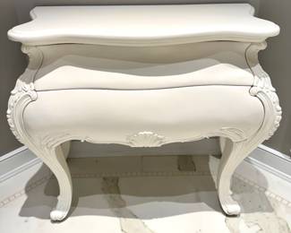 $600 - French Rococo style, white Bombay chest - 33L x 17W x 30.5H