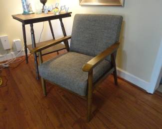 MCM Wood Frame Accent Lounge Chair in Charcoal