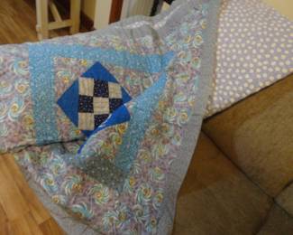 Vintage Quilt (not Chinese made)