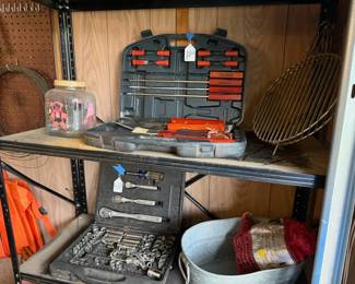tools, BBQ tools, shelving
