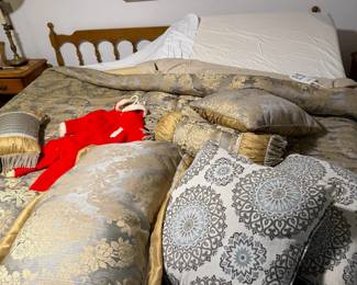 King--dual adjustable bed