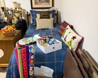twin bed, small table, TV Trays