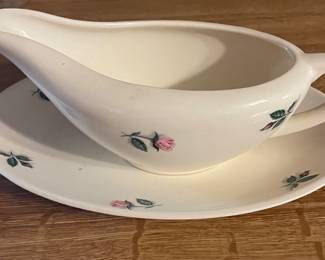 Gravy bowl