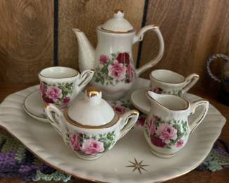 Mini tea set