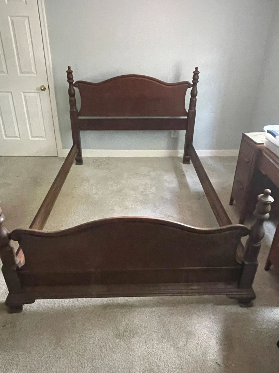 Bed Frame Joes room