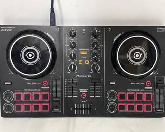 Pioneer DJ Controller
