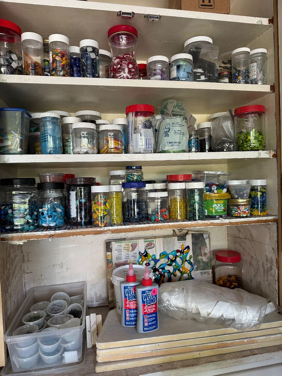 Glass for mosaic, kiln shelves