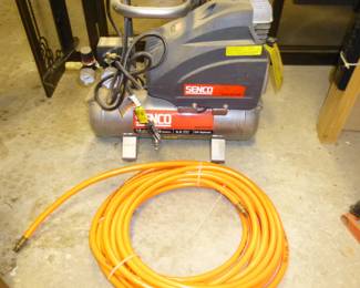 Senco Compressor, 2 barrell, portable $40