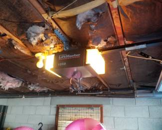 Garage door opener