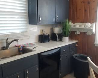 Kitchen cabinetry