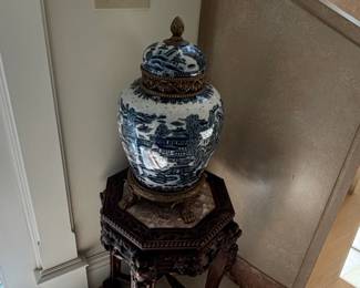 Blue and White Chinoiserie Temple Jar with Brass Mounts on Carved Pedestal second image