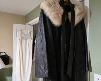 Vintage ladies leather coat with fur collar.