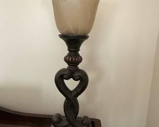 Regency Hill Traditional Accent Table Lamp with Alabaster Glass Shade