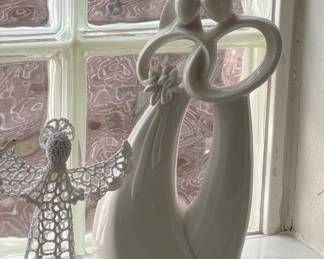 Enesco Circle of Love "Forever" Figurine by Kim Lawrence