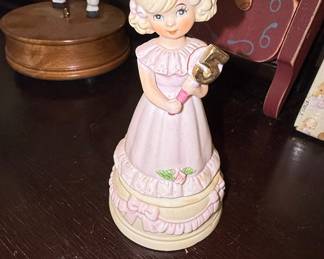 Enesco Growing Up Birthday Girl Figurine - Age 5
