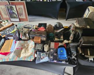 Various stuff on a table. 