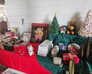 More Christmas and Holiday Decor