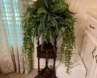 Plant Stand