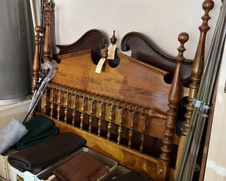 Full and Queen Four Poster Bed frames