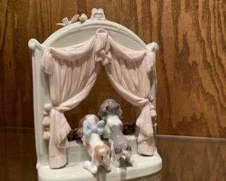 Lladro Please Come Home back side :)