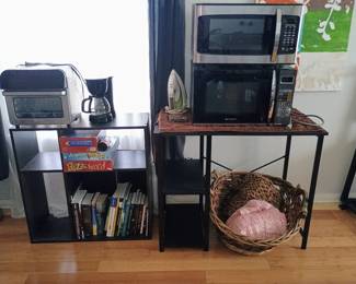Book shelf / small desk