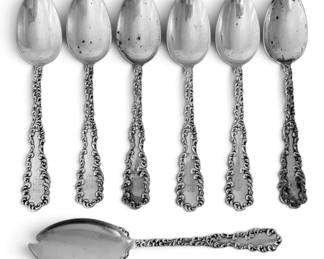 Wallace Sterling Silver Waverly Antique Spoons 256g Total