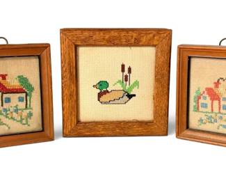 Miniature CrossStitch Cottage Frames Wooden Duck Box