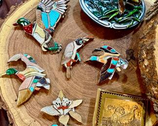 SO MANY FANTASTIC SIGNED INDIAN JEWELRY MADE OF STERLING, TURQUOISE, CORAL, MALACHITE, MOTHER OF PEARL, ABALONE, SUGILITE.
