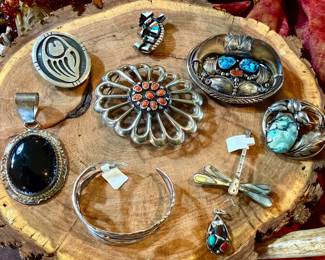 SO MUCH GREAT INDIAN JEWELRY.  BEAR CLAWS, ONYX, TURQUOISE.