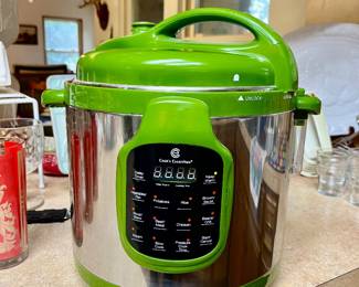 Like new pressure cooker