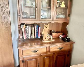 Lovely China cabinet