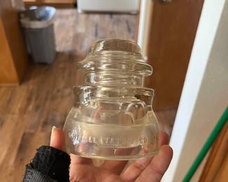 Vintage insulator
