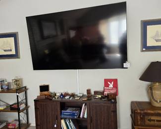 85” Smart TV