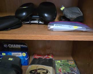 Miscellaneous biking equipment