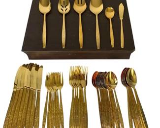 Gorham Gold-Tone Stainless Flatware Set – 8 Place Settings + 6-Pc Serving Set & Storage Box